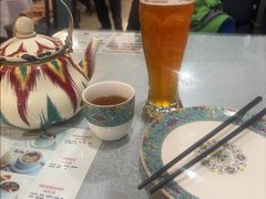-汗腾格里·风味餐厅(新疆驻京办店)