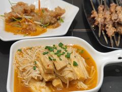 -许哥东北烧烤·铁丳烤串·宫后夹肉(繁花中心店)