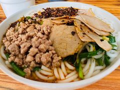 -黄金娣米线(盛邦老店)