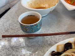 -汗腾格里·风味餐厅(新疆驻京办店)