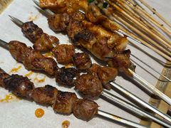 -街角等你.大连海鲜烧烤.经典铁板海鲜串(西安路店)