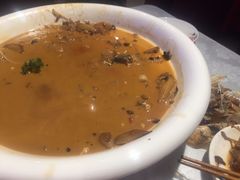 -阿三鱼头泡饼·家常菜