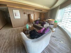 -昆明中心皇冠假日酒店