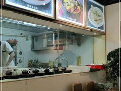 -巴扎美食·新疆菜·西域歌舞表演餐厅(新疆大厦店)