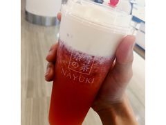 霸气芝士草莓-奈雪的茶(市百一店)