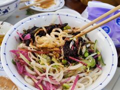 肉丁小碗干炸炸酱面-海碗居(牡丹园店)