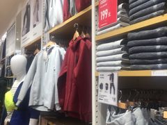 -优衣库(南宁江南万达店)
