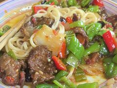 -歹歹的加个面过油肉拌面