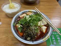 -薛记襄阳香辣牛肉面(平安路店)