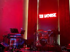 -TZ House音乐现场(来福士中心店)