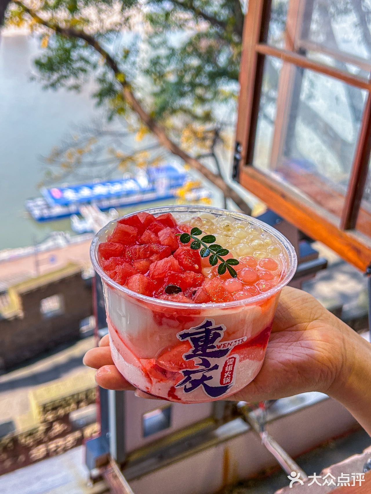 双重幸福直接拉！老居民楼吃火锅真的巨有感觉