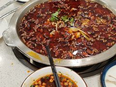 -老表牌·蛙蛙鸡冷锅鱼(成都东站店)