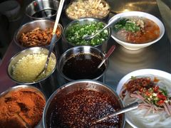 -巍山火巴肉饵丝(大理古城店)