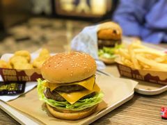 -牛纽塔·牛人堡(群众路店)