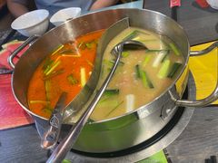 -四季喧黔味豆米火锅(万达广场店)