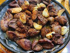 -老东镇啤酒屋海鲜加工·蒸汽海鲜·海鲜烧烤(台东店)