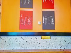 -钟方模白家肥肠粉(春熙店)