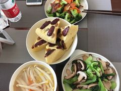 月嫂谢文莉-爱贝佳母婴护理服务中心·月嫂育儿嫂(鲁迅路店)