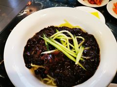 炸酱面-桃园中华料理炸酱面(燕儿岛路店)