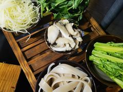 -正南齊北重庆老火锅(光华村直营店)