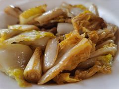 猪油渣炒白菜-西双版纳洲际度假酒店-曼霖轩中餐厅
