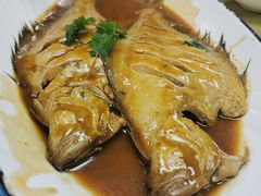 -崴海渔村(虹梅路店)