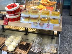 面包甜点陈列柜-BreadTalk面包新语(龙之梦购物中心莘庄店)
