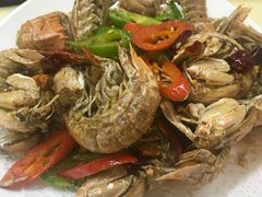 椒盐赖尿虾-天宝食坊·啫啫煲大排档(西华路店)