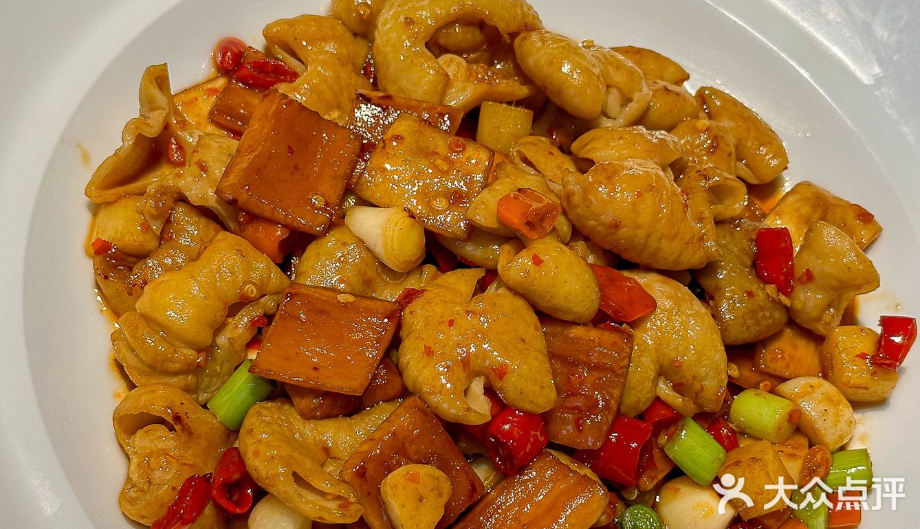 在琶洲！这家米其林餐厅雀园你一定要试试‼️