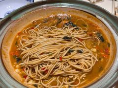 -罗霸蛮老岳阳大排档·鲜货烧烤·土吊子煨砂锅烧菜