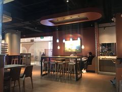 大堂-The Habit Burger Grill 哈比特汉堡(复兴soho店)