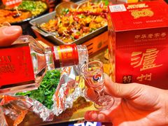 -何师烧烤Pro ·江湖川菜·小龙虾·精酿啤酒(太古里旗舰店)