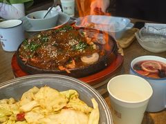 -蜜桃餐厅·伴山(湖滨商业街店)