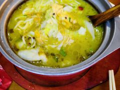 -周鱼小馆石锅酸菜鱼(活力汇店)