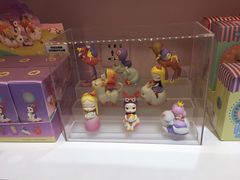 -泡泡玛特POPMART(蓝色港湾店)