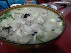 肘子连锅汤-蓉蓉川菜馆(致和时代广场店)