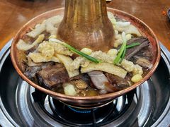 -岳记兴隆·青城腊排铜火锅(融创店)