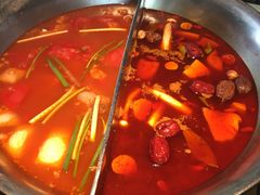 -湊湊火锅·茶憩(新中关购物中心店)