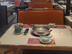 -洪氏嗨捞·猪肚鸡火锅(阳光天地店)