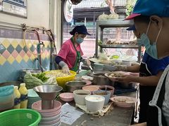 -榮泰米粉湯(Left Shop)