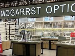 -沫芮眼镜·蔡司官方授权店(人民广场店)