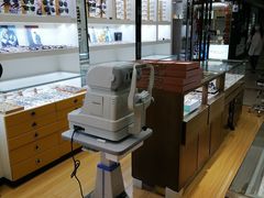 -广州宝岛眼镜武汉和光眼镜市场西区店
