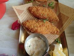 炸鳕鱼配塔塔酱-碧特博格·20年品牌西餐厅(芜湖路店)