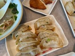 -小姜锅贴(凤凰街店)