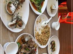 -红月湾海鲜饭店•沙滩海景(双月湾店)