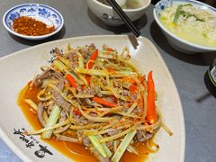 -肖四女乐山跷脚牛肉(江北星街坊店)