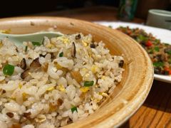 菌香饭-缘生态云南菜·野生菌庭院餐厅(华侨城店)