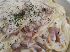 -玛格萝妮比萨屋(四平店)