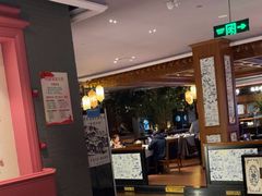 -八府香鸭·啫啫煲(华山路店)