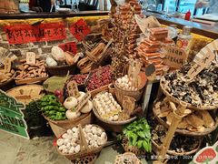 -周小明火锅(黑金冠社区店)